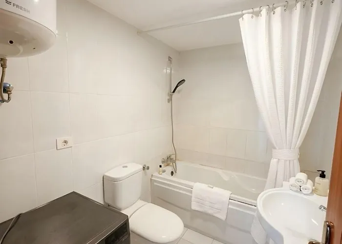 Stunning Direct Sea View With Free Apartment