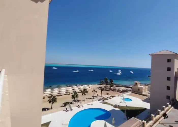 Apartment Stunning Direct Sea View With Free